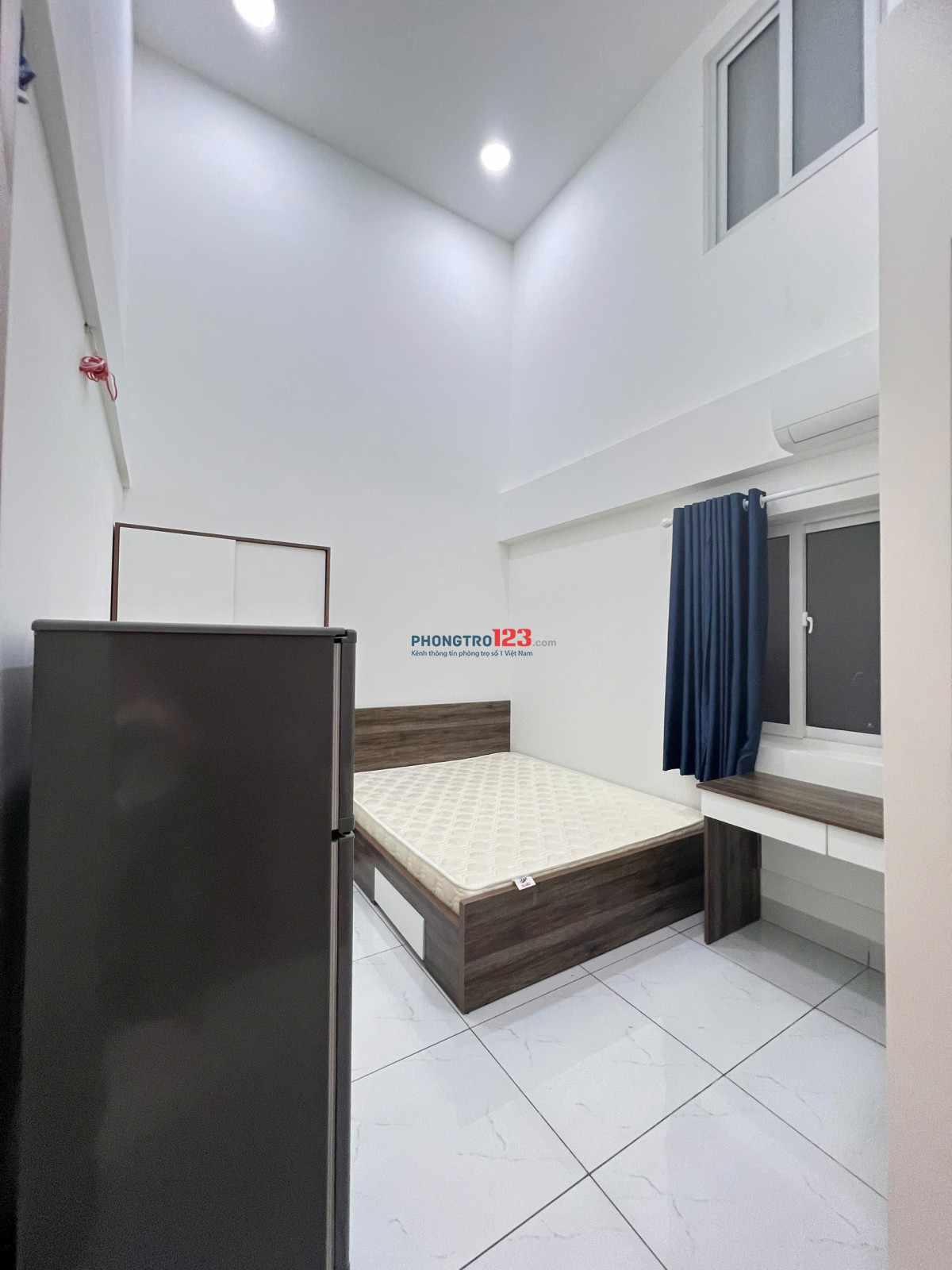 Cho thuê phòng cửa sổ lớn, thang máy - gần chợ Bà Chiễu, Phan Xích Long giáp Q1