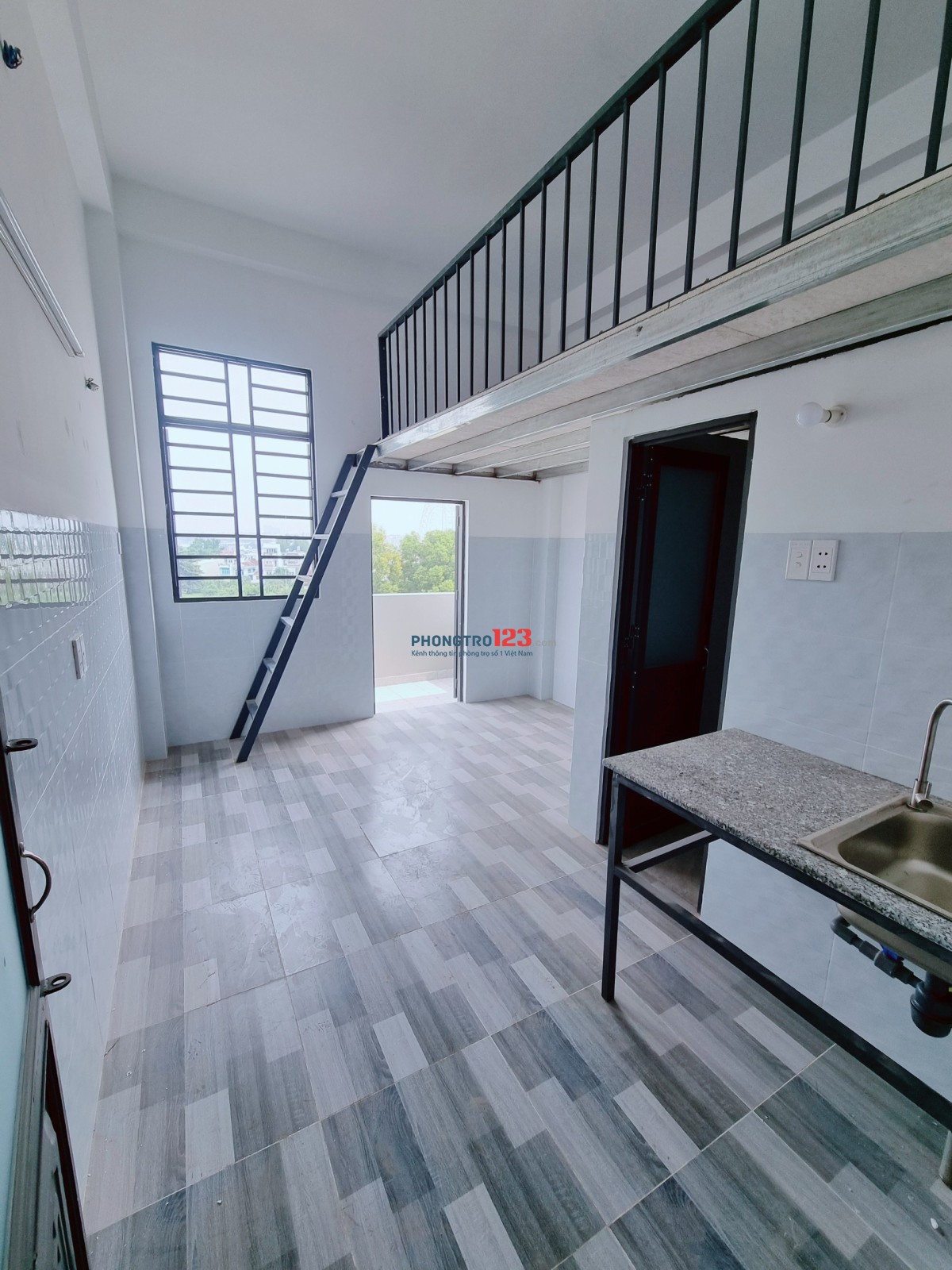 Gần trường Marketing, ngã 4 Thủ Đức, Lê Văn Việt, an ninh thoáng mát