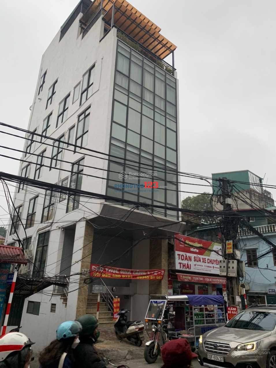 Cho thuê văn phòng toà nhà 9 tầng (100m2) mặt đường Hoàng Hoa Thám-HN