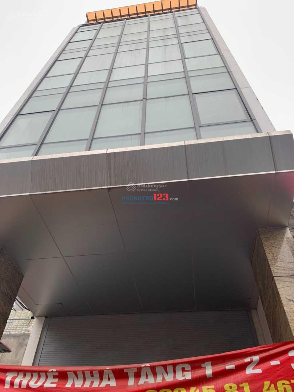 Cho thuê văn phòng toà nhà 9 tầng (100m2) mặt đường Hoàng Hoa Thám-HN