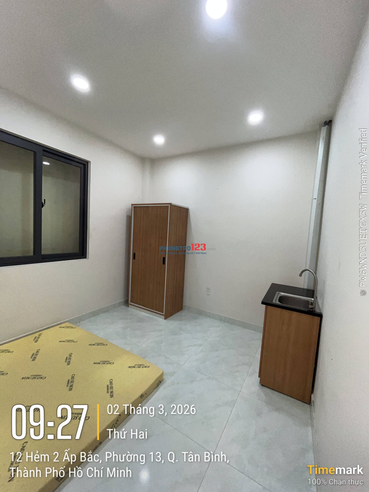 Cho thuê phòng 18m2 Núi Thành - Quận Tân Bình