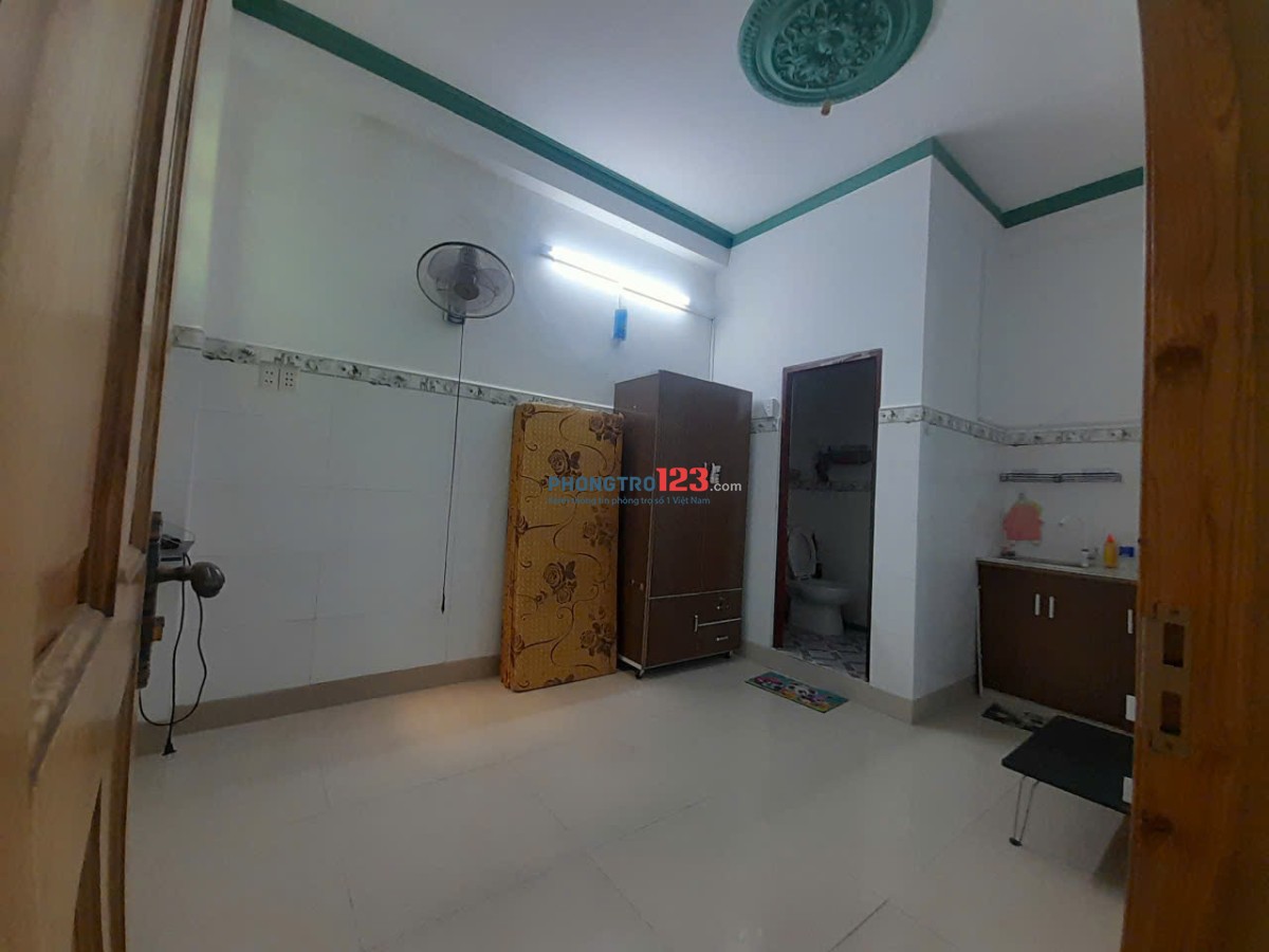 PHÒNG FULL NỘI THẤT - GIÁ RẺ 2.7TR - HẺM 484 TRƯỜNG CHINH