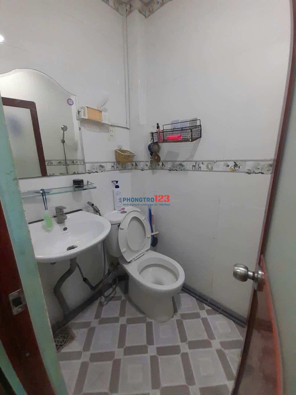 PHÒNG FULL NỘI THẤT - GIÁ RẺ 2.7TR - HẺM 484 TRƯỜNG CHINH