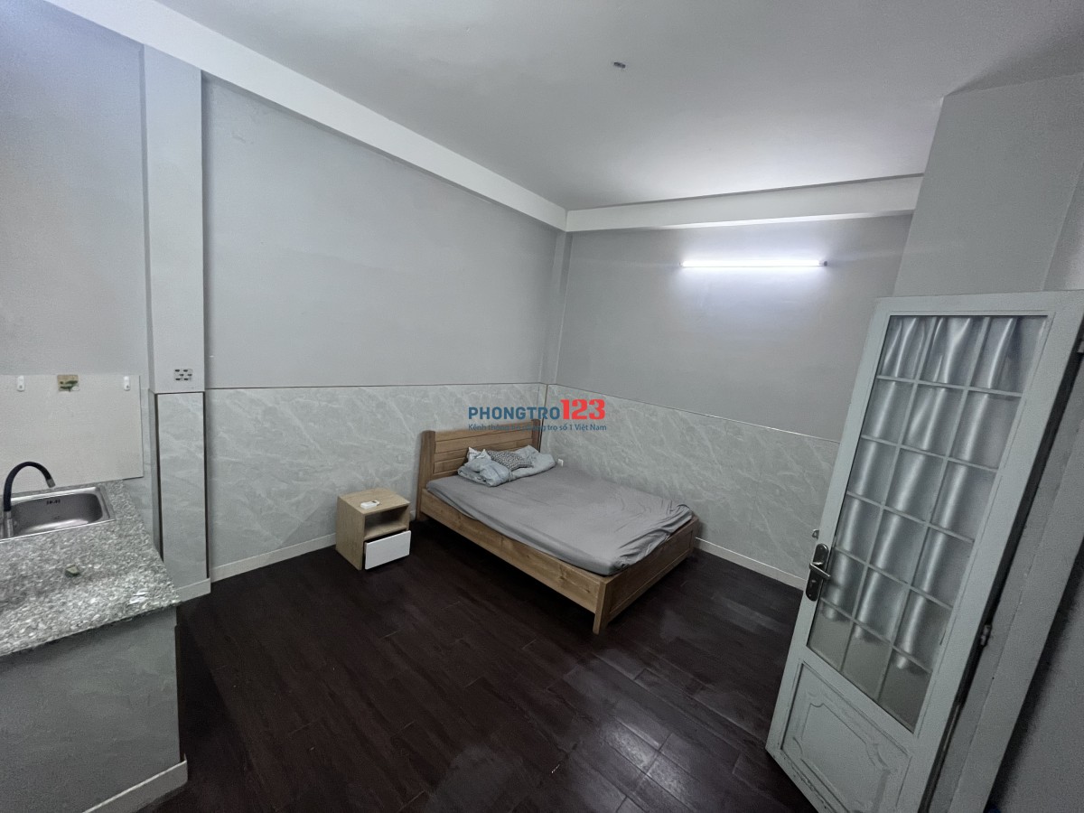 Phòng trọ đầy đủ nội thất trung tâm quận 10