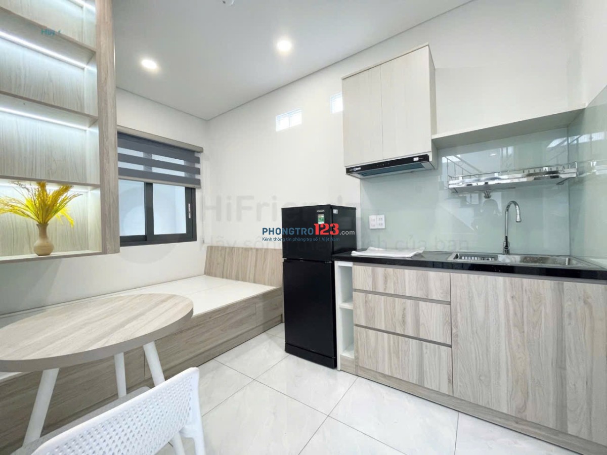 Cho thuê căn hộ có thang máy giá rẽ - chợ Bà Chiểu - khu Phan Xích Long - cầu Bông