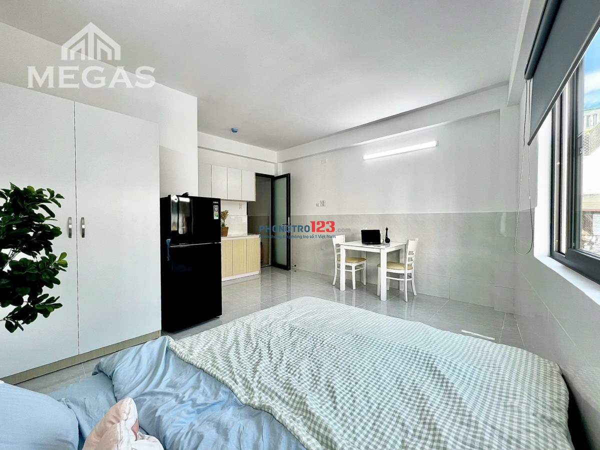 Cho thuê căn hộ cửa sổ gần công viên lê thị riêng - Chợ bến thành - Cầu Ba Son - Nguyễn Huệ