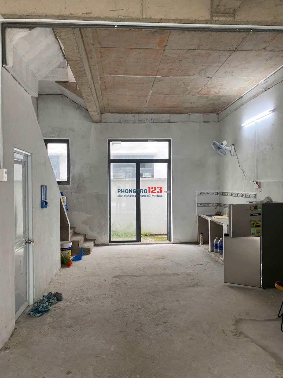 NHÀ PHỐ LIỀN KỀ, NHIỀU TIỆN ÍCH,GIÁ SINH VIÊN