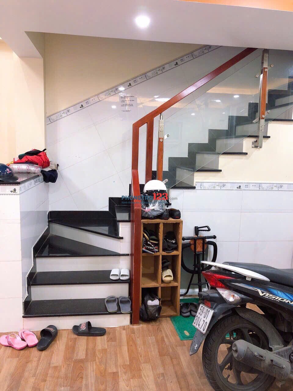 Phòng trọ cao cấp đầy đủ tiện nghi giáp Q1, khu dân trí giá cực tốt 3,5tr