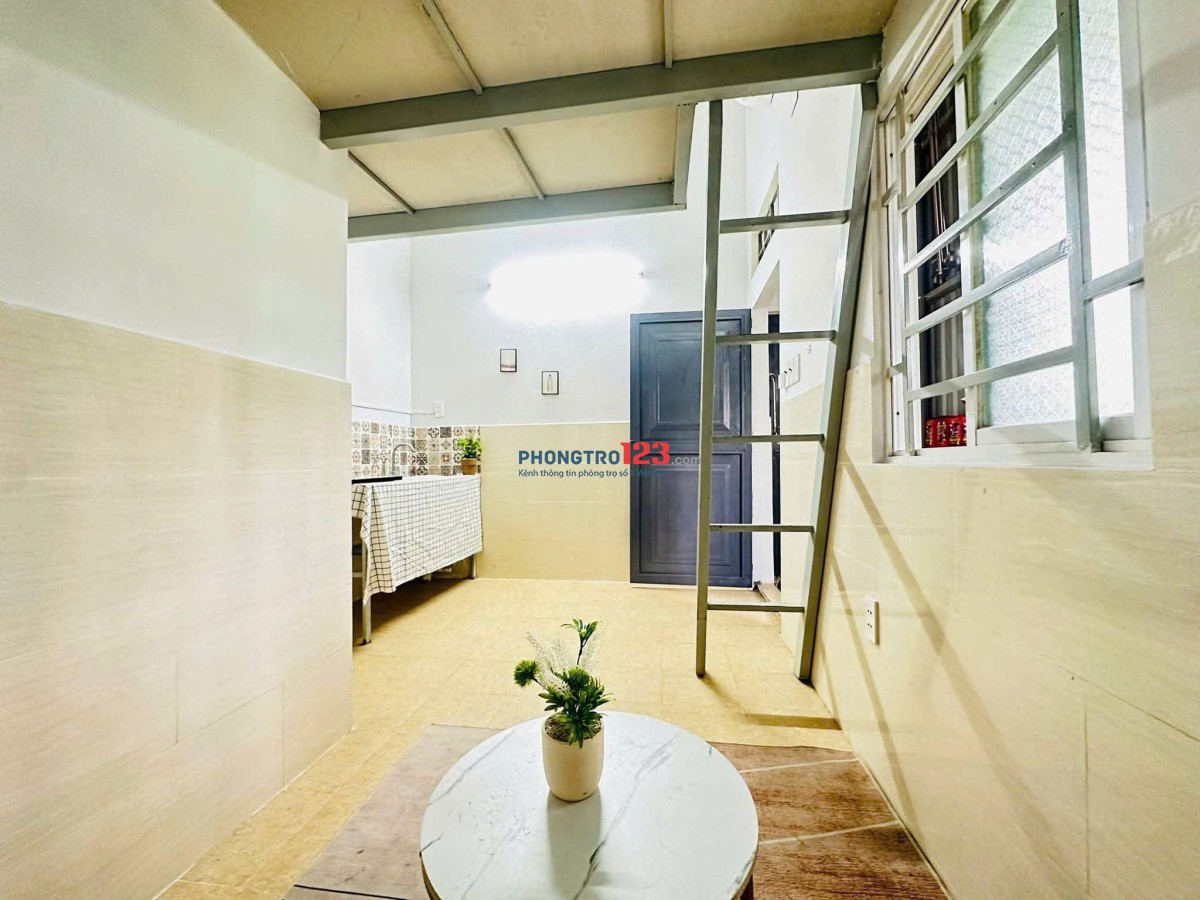 Phòng trọ có gác giá học sinh sinh viên đường Võ Duy Ninh quận Bình Thạnh kế bên trung tâm quận 1