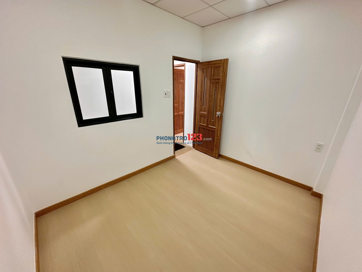 Nhà nguyên căn mới tinh, 2 phòng ngủ, hẻm xe hơi đường Huỳnh Thiện Lộc, Tân Phú.