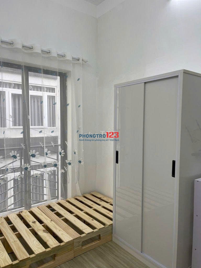 Studio Ban Công - Sạch Sẽ, An Ninh - Đặng Thùy Trâm Gần ĐH Văn Lang CS3