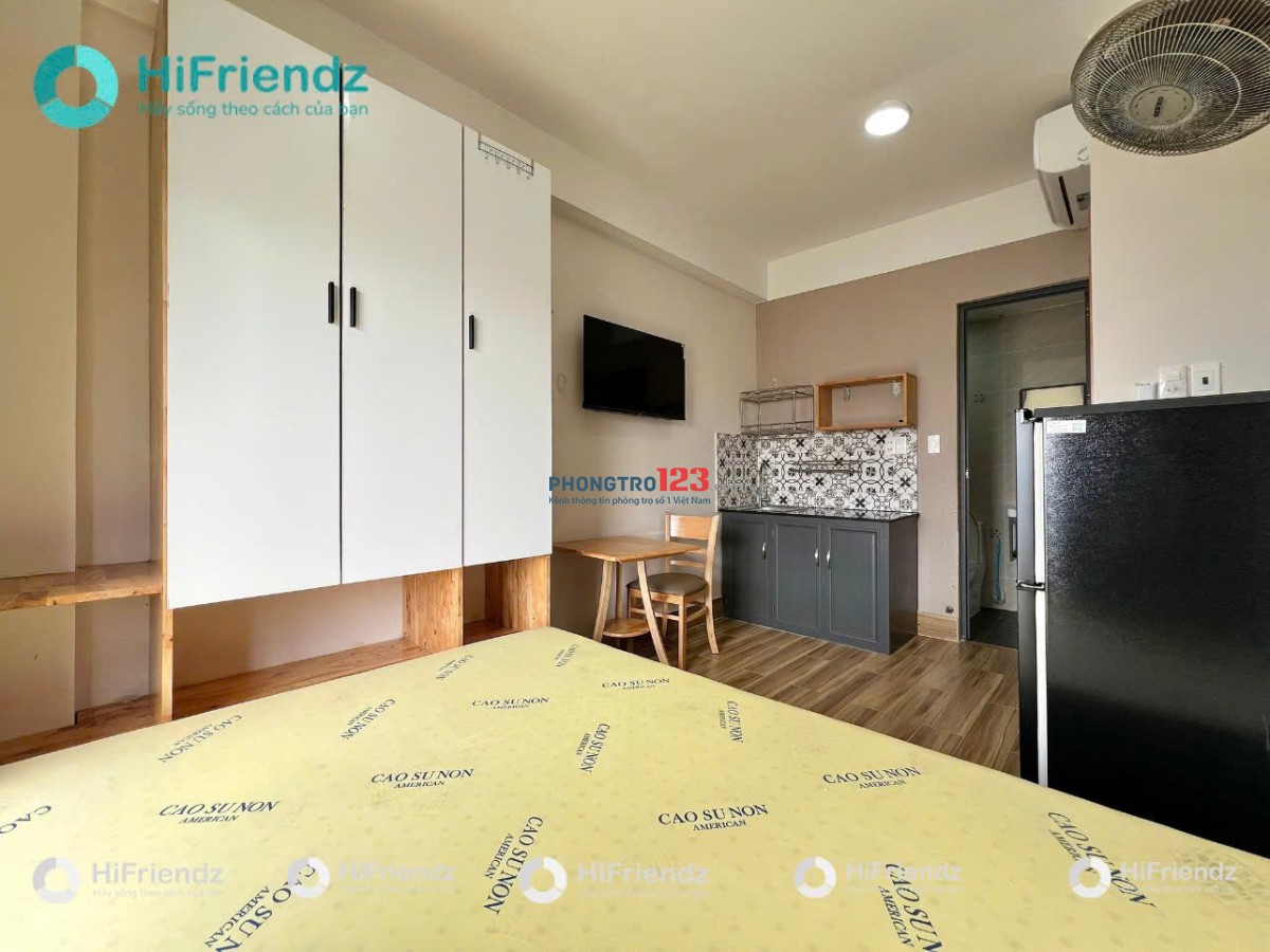 Cho thuê phòng full nội thất, cửa sổ lớn - gần chợ Bà Chiễu, Phan Xích Long giáp Q1, Q3.