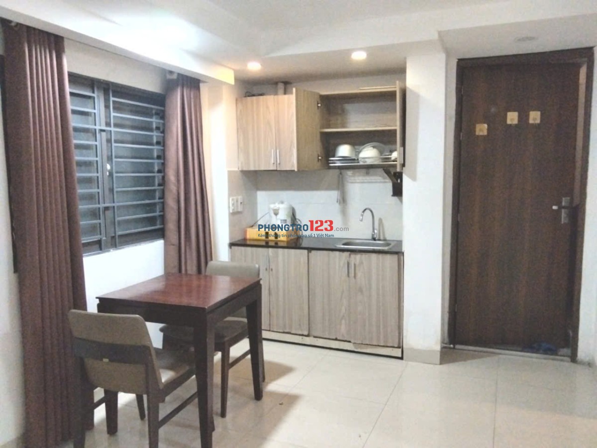 Cho thuê studio gần biển ngay TTTP Nha Trang.Cho thuê căn hộ dịch vụ gần Trần Phú. Diện tích: 25m2