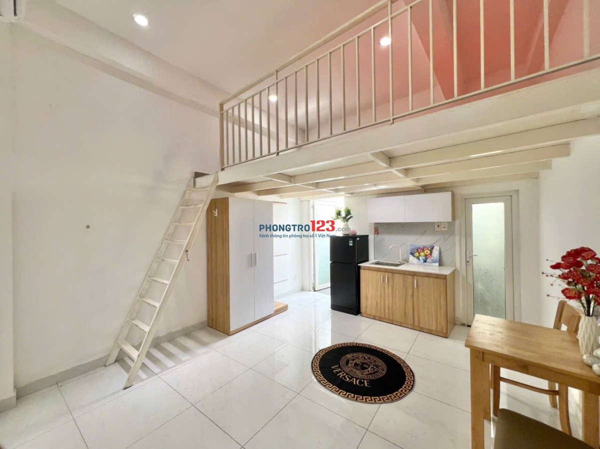 PHÒNG CÓ GÁC CỬA SỔ FULL TIỆN NGHI GẦN AEON TÂN PHÚ