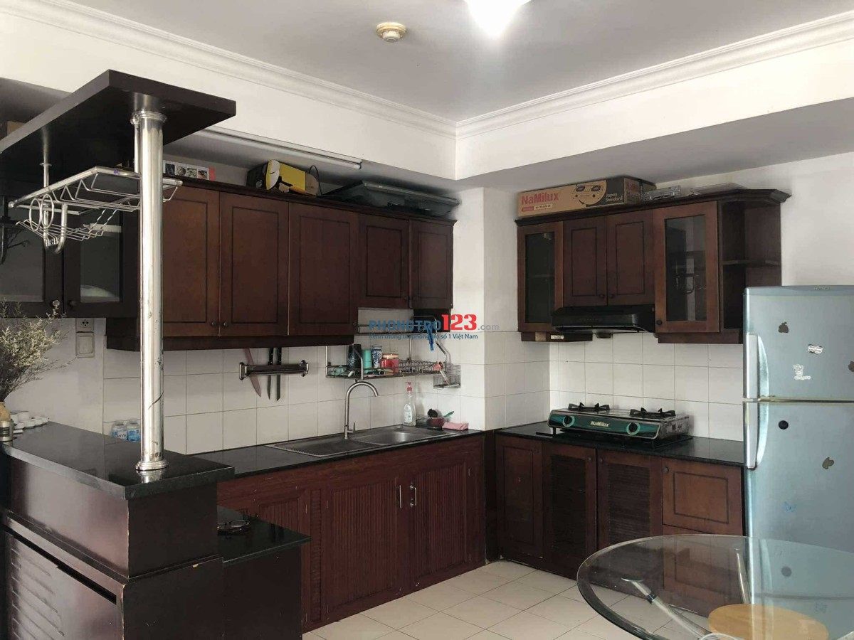 Cần cho thuê gấp căn hộ Phúc Thịnh Quận 5, Dt : 76 m2, 2PN, Giá : 10.5 tr/th