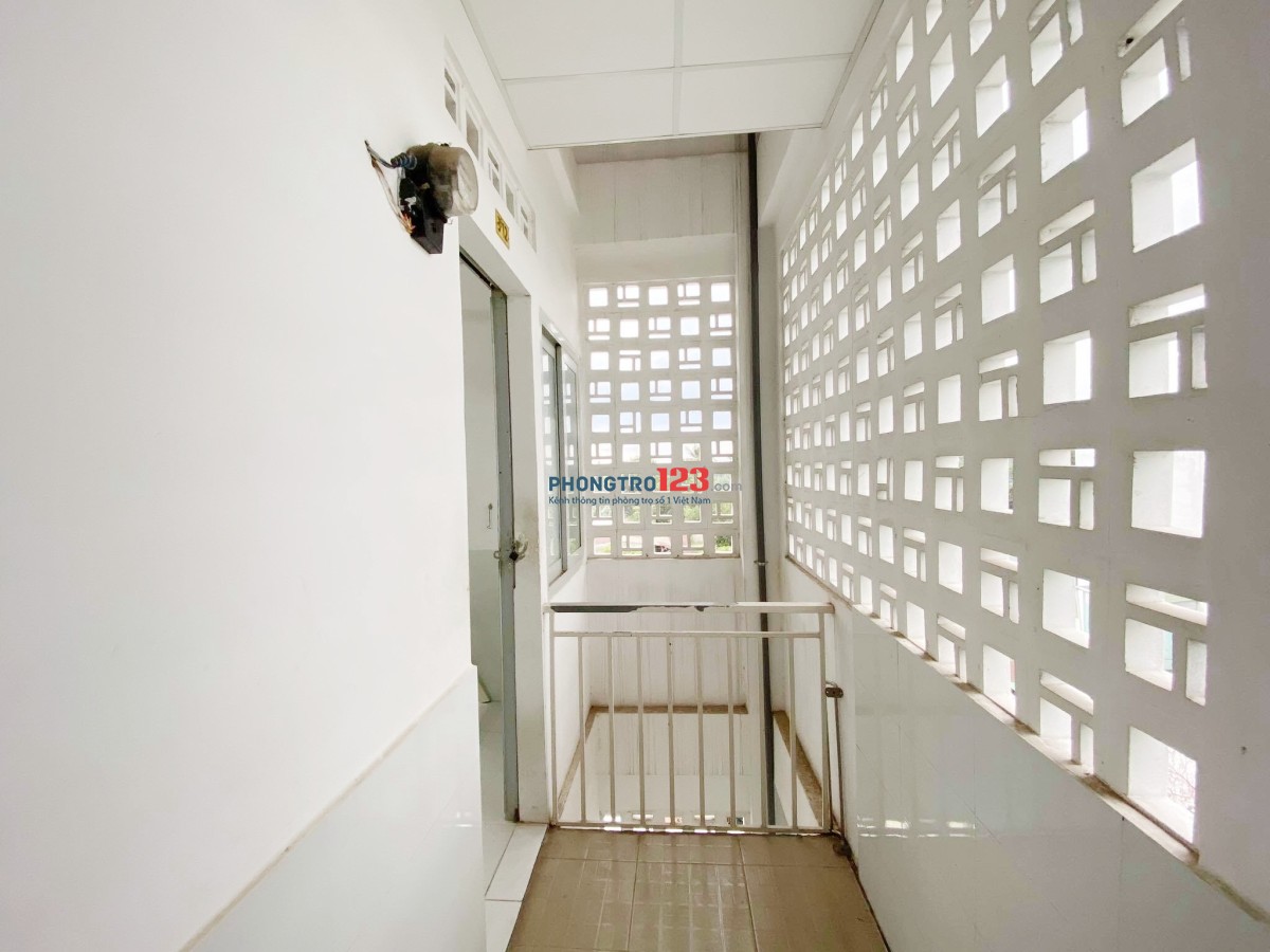 Phòng trọ có gác máy lạnh, An Phú Đông giáp Gò Vấp, ngay cầu An Lộc