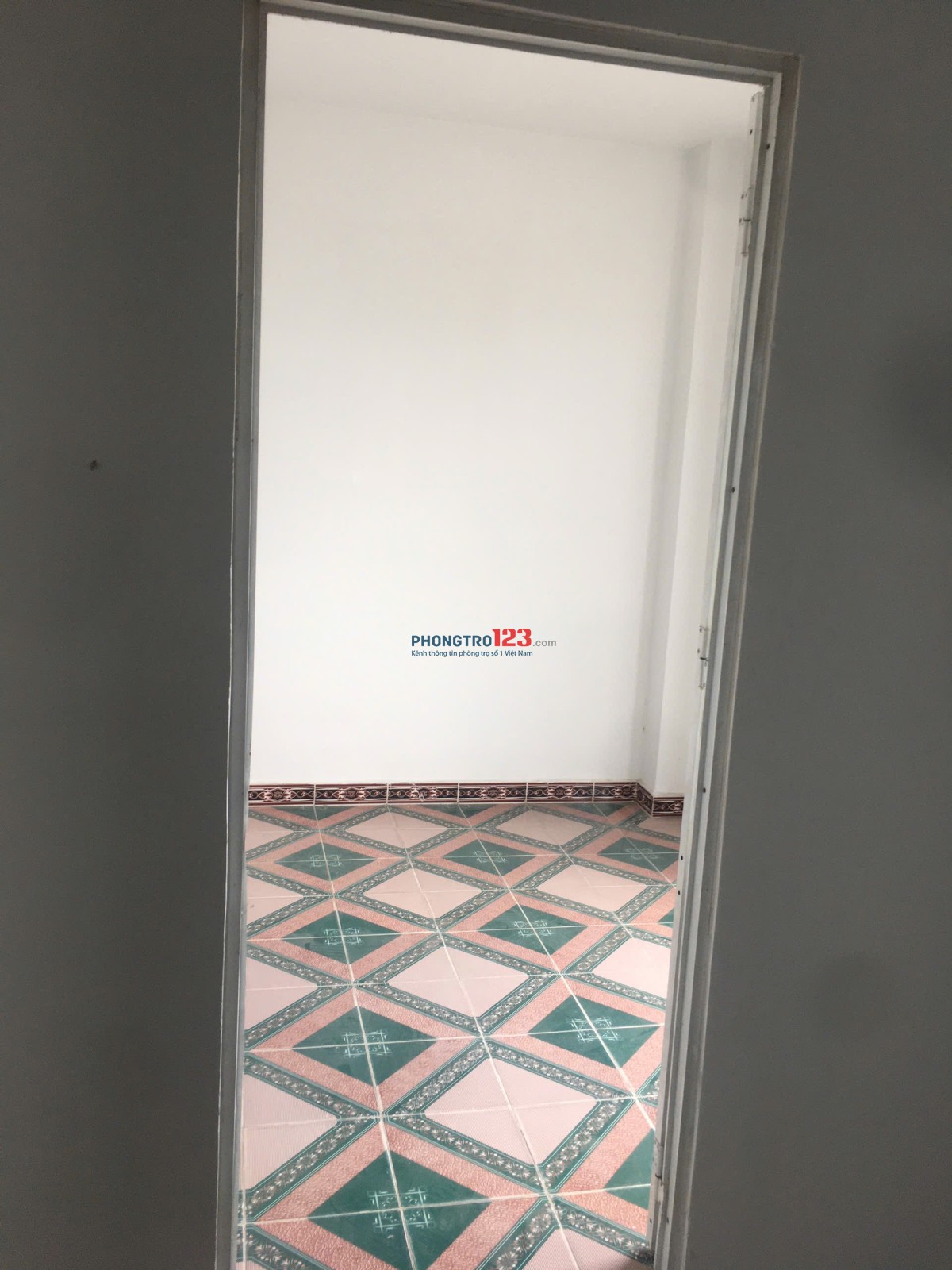 Cho thuê phòng ở, đường lớn rộng