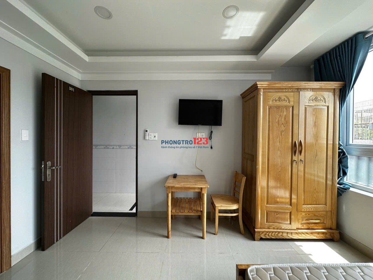 Cho thuê căn hộ mini giá rẽ có thang máy ngay Bùi Viện - chợ Bến Thành - ĐH Văn Lang, - khu Ốc Đào