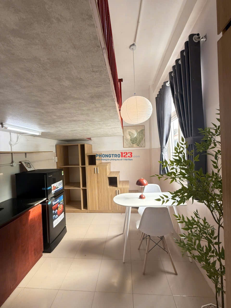 Phòng trọ cho thuê quận 1 - 212b nguyễn trãi - full nội thất có gác gần bến xe Sài Gòn