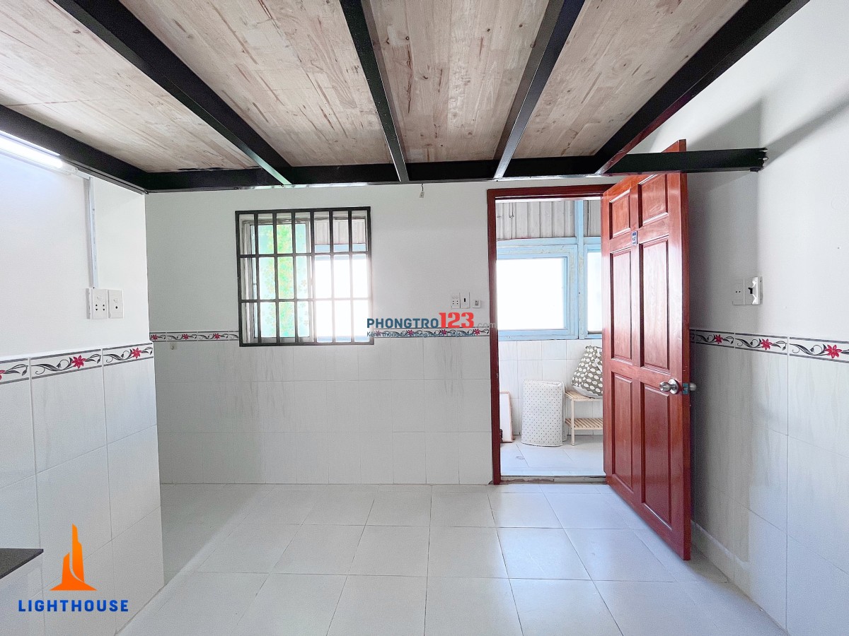 CĂN PHÒNG CHO THUÊ NỘI THẤT CƠ BẢN GẦN Q1_CẦU CHỮ Y