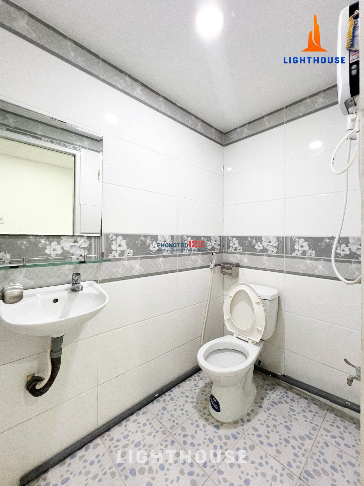 Studio full nội thất gần chợ Phạm Văn Hai, vòng xoay Lăng Cha Cả