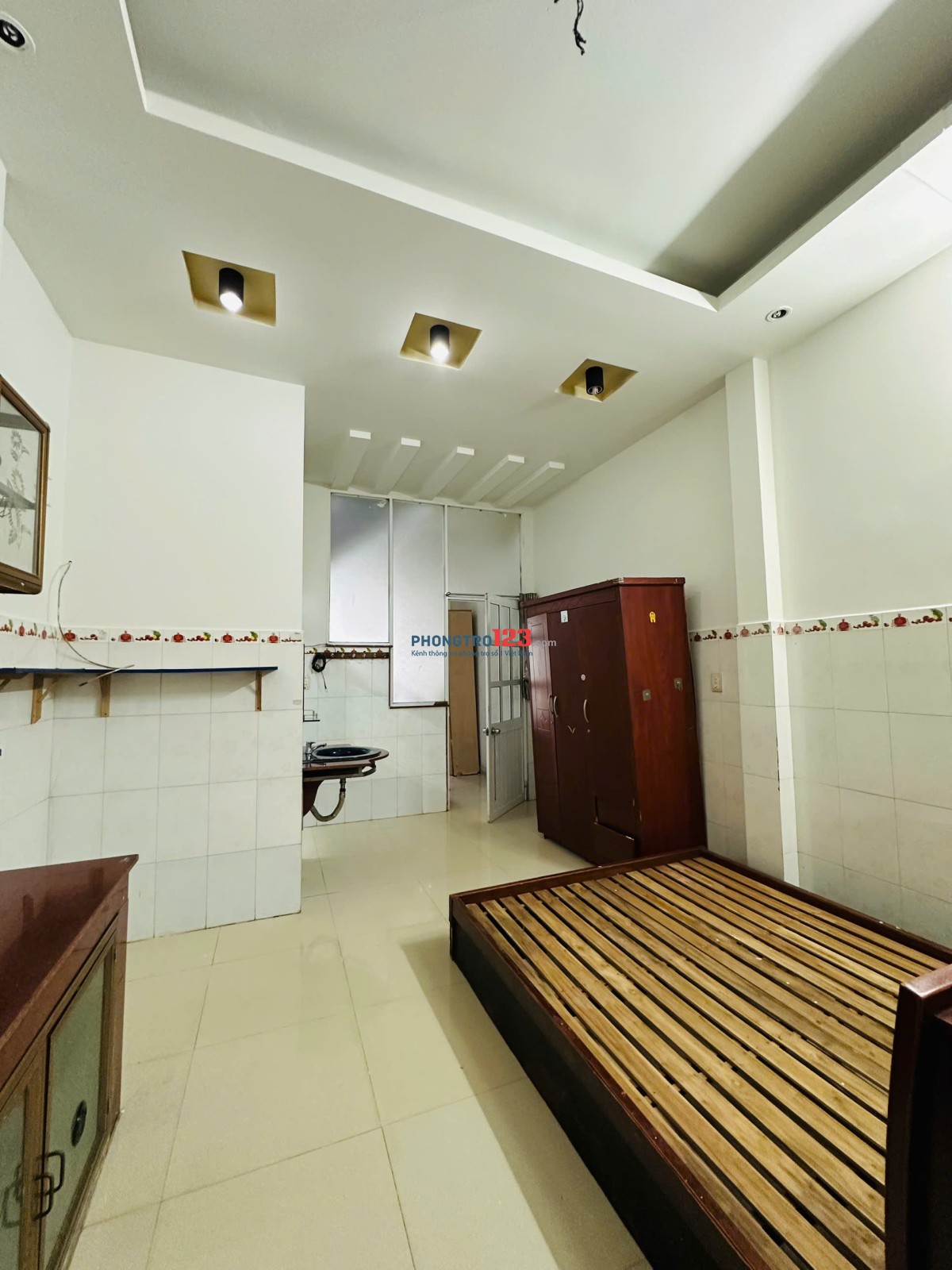 Chính chủ cho thuê phòng gần cổng KCN Tân Bình.