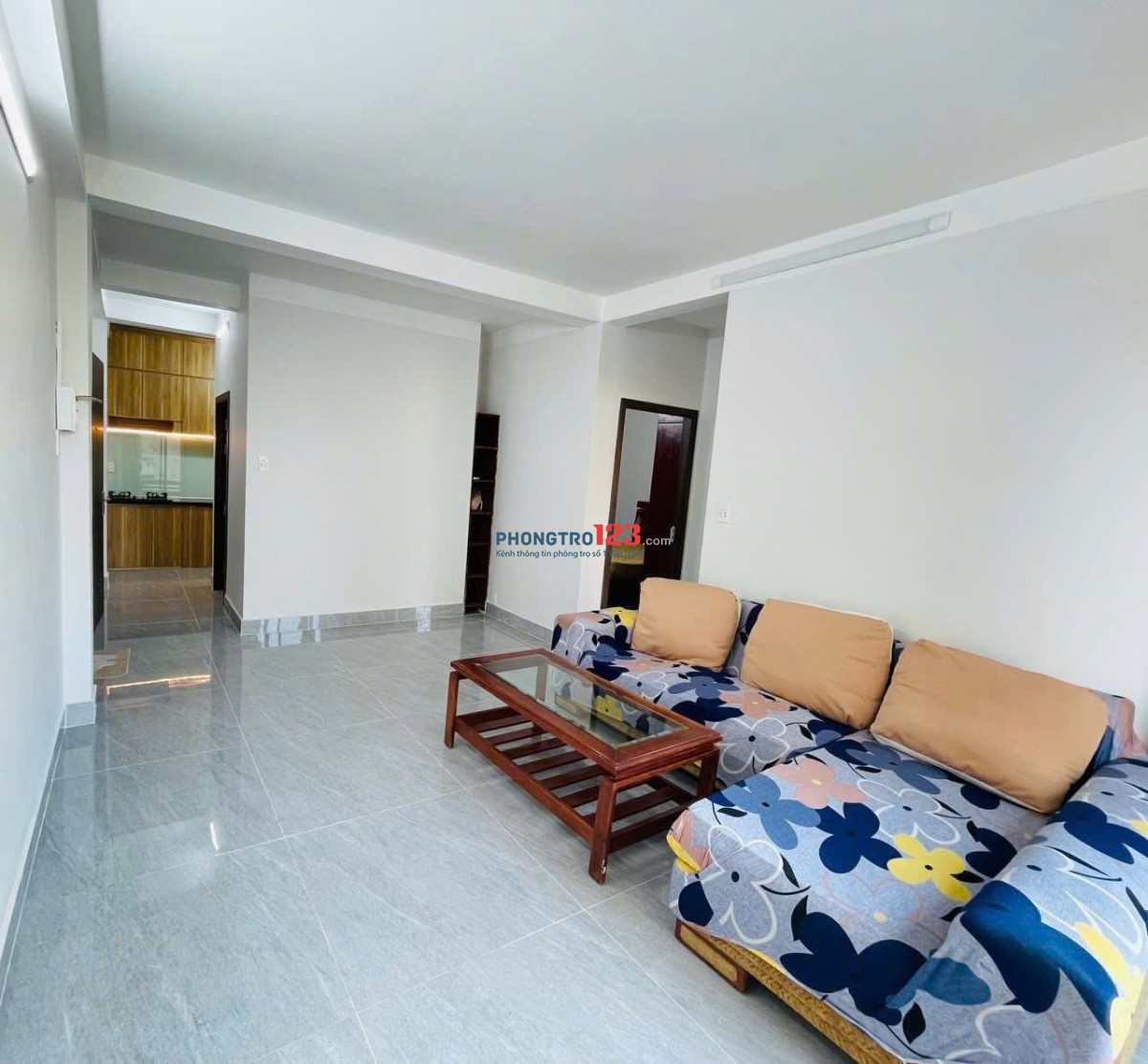 Chung cư Bàu Cát, Hồng Lạc, TB: 2p ngủ, 75m2, 8,5triệu, nhà trống