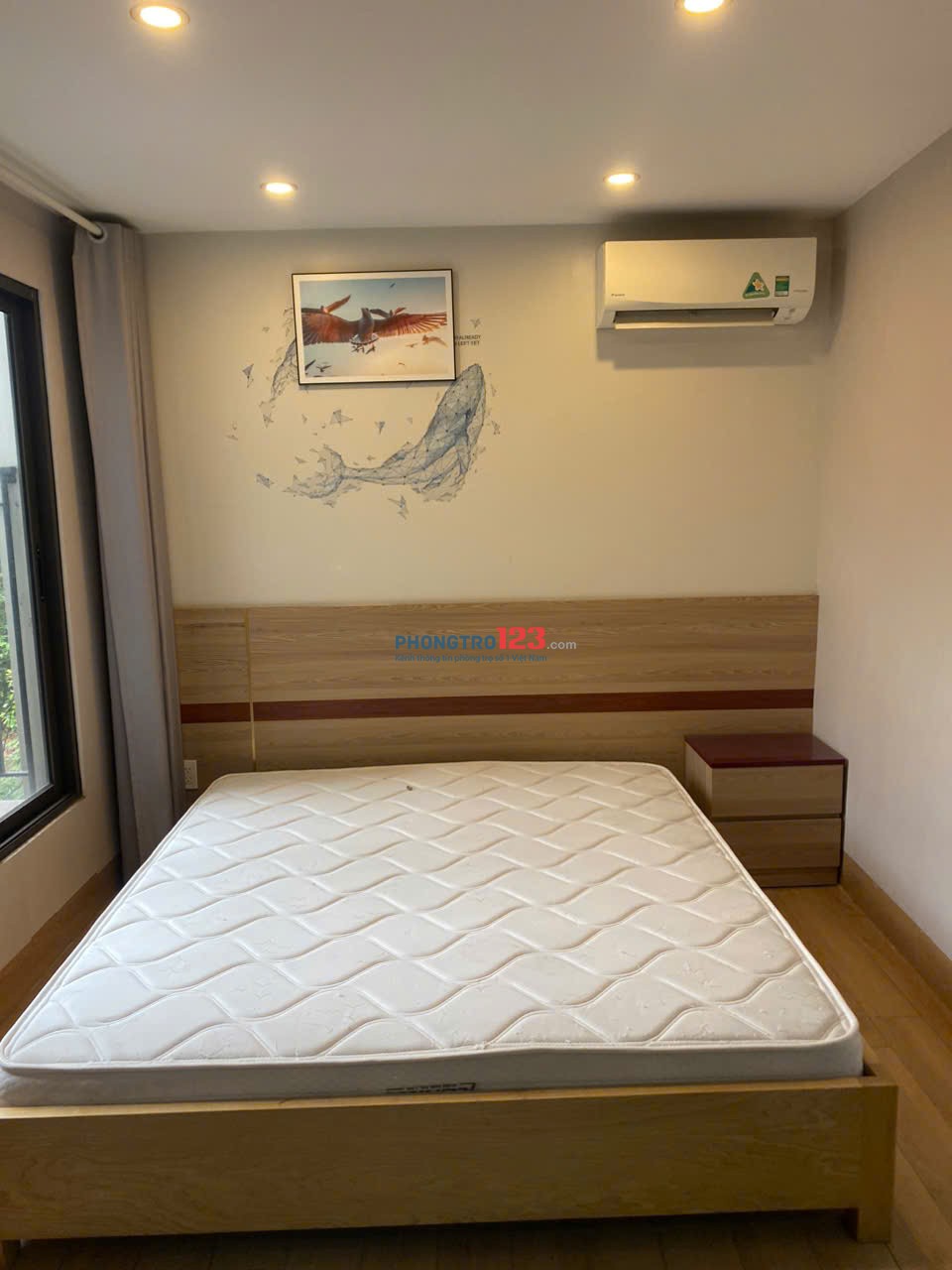 Cho thuê Căn hộ Apartment 1N1K tại ngõ 294 Kim Mã, Ba Đình. Ngõ nông rộng ô tô vào nhà. Chỉ 10tr