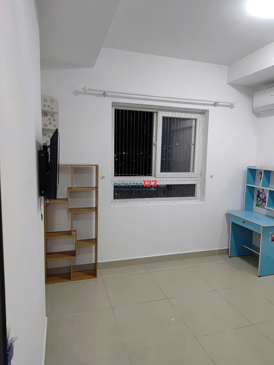 Căn 2p ngủ C/c 10A Trần Nhật Duật rộng 68m2, NTCB, giá 11,5tr/th