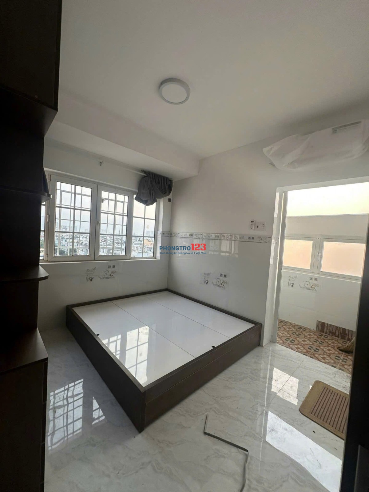 Chung cư Trần Nhật Duật, p3, BT, 70m2, 2PN, 1WC, NTCB, giá 11tr/th.