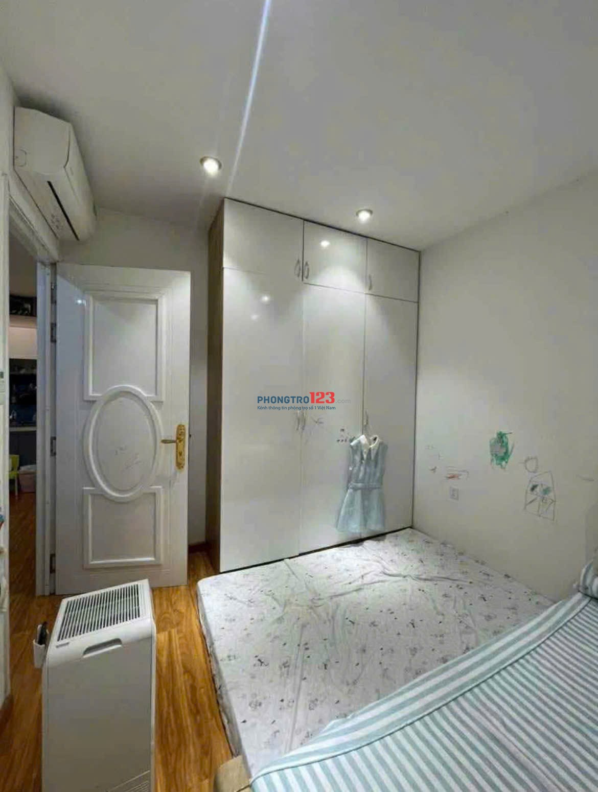 C/c Nguyễn Ngọc Phương, BT,63m2, 1PN, 1WC, Nội Thất, Căn Góc., 8tr5/th