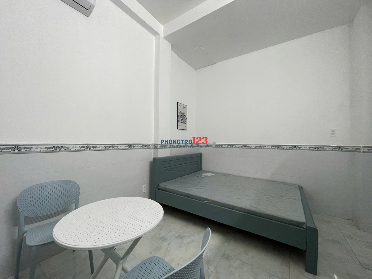 Pass phòng giá 4tr Điện 4kNước 100kPhí dv 150k