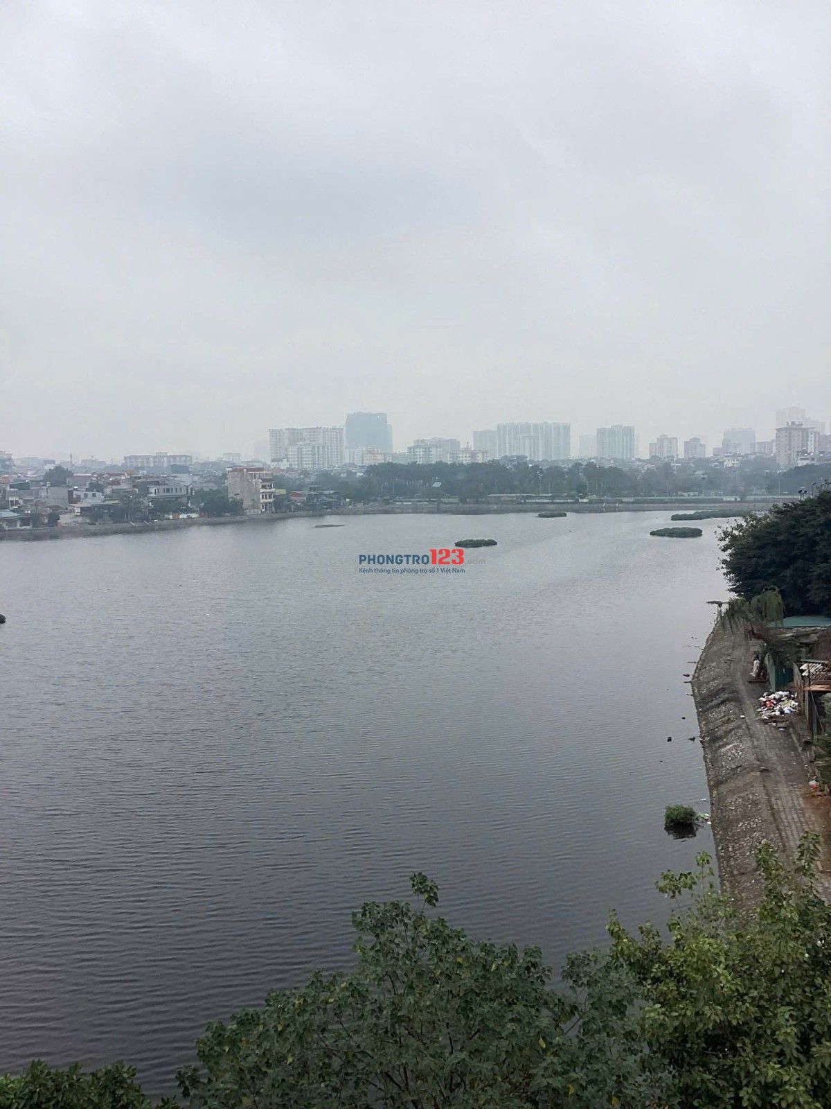 Cho thuê phòng view hồ thoáng mát, đủ đồ