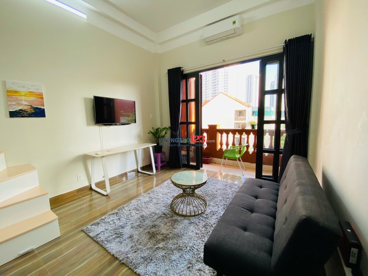 CHO THUÊ CĂN HỘ DUPLEX BAN CÔNG SANG XỊN MỊN NGAY TRUNG TÂM