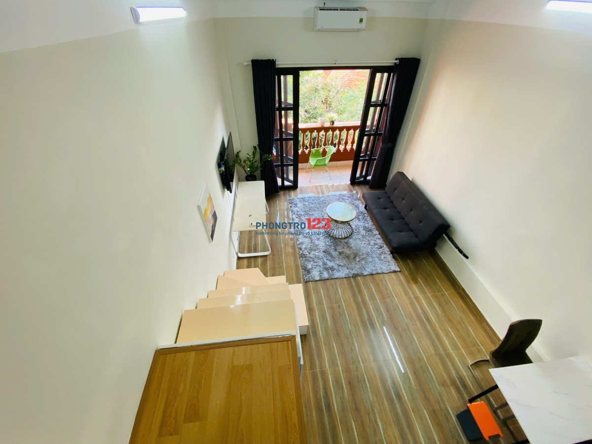 CHO THUÊ CĂN HỘ DUPLEX BAN CÔNG SANG XỊN MỊN NGAY TRUNG TÂM