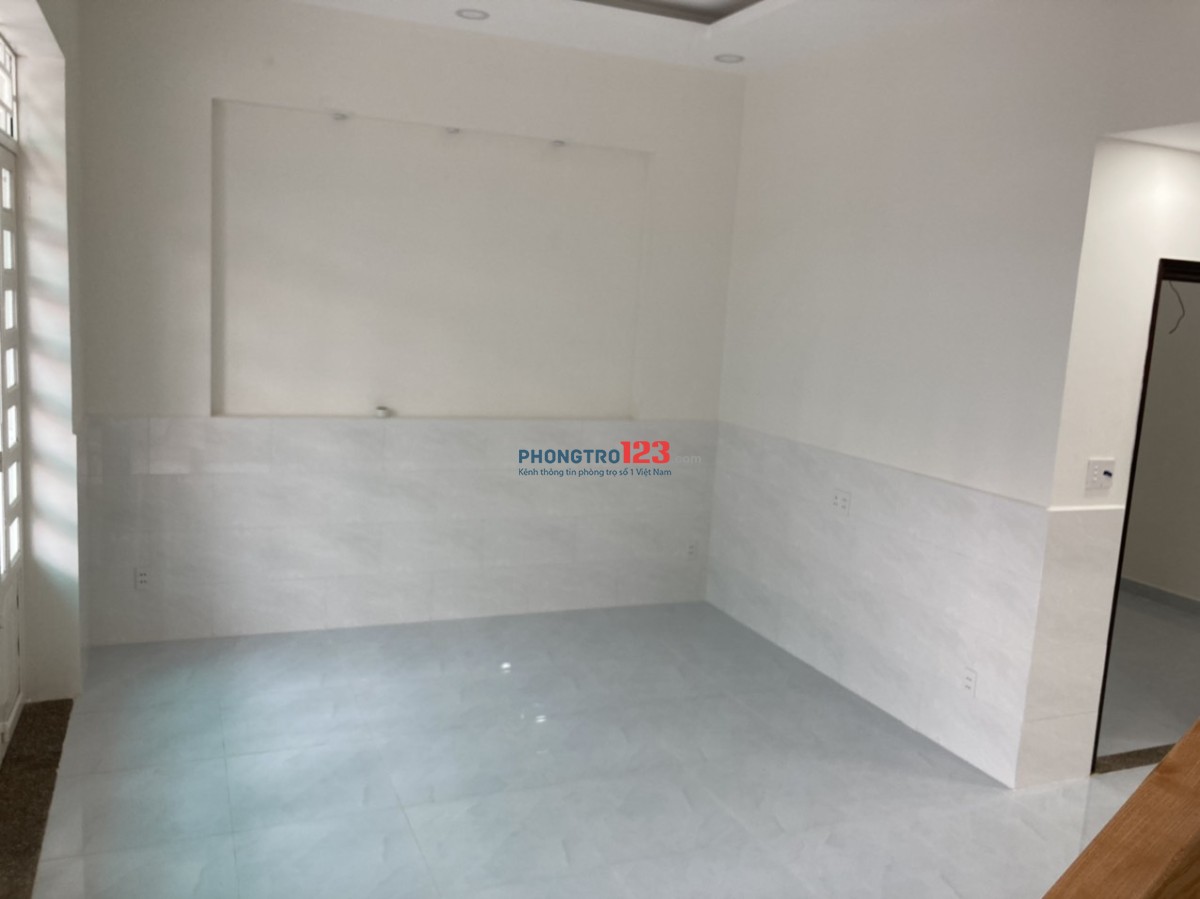 Cho thuê NR 2PN, 1WC, 96m2 tại 32/5 đường 12, Trường Thọ, Thủ Đức.