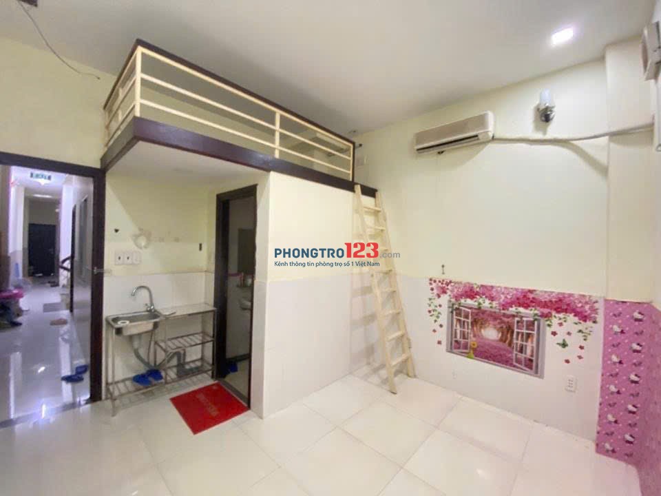 Phòng 18m2-3,2tr gác lửng, máy lạnh, toilet, bếp, thang máy ngay KCX Tân Thuận, Quận 7