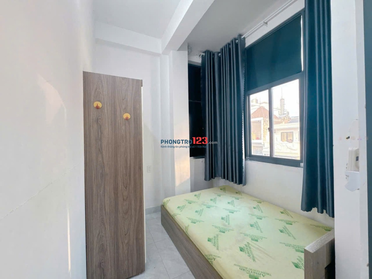 Chung cư 319 Lý Thường Kiệt, Q11: 8,5tr, 2p ngủ, nhà mới, 70m2