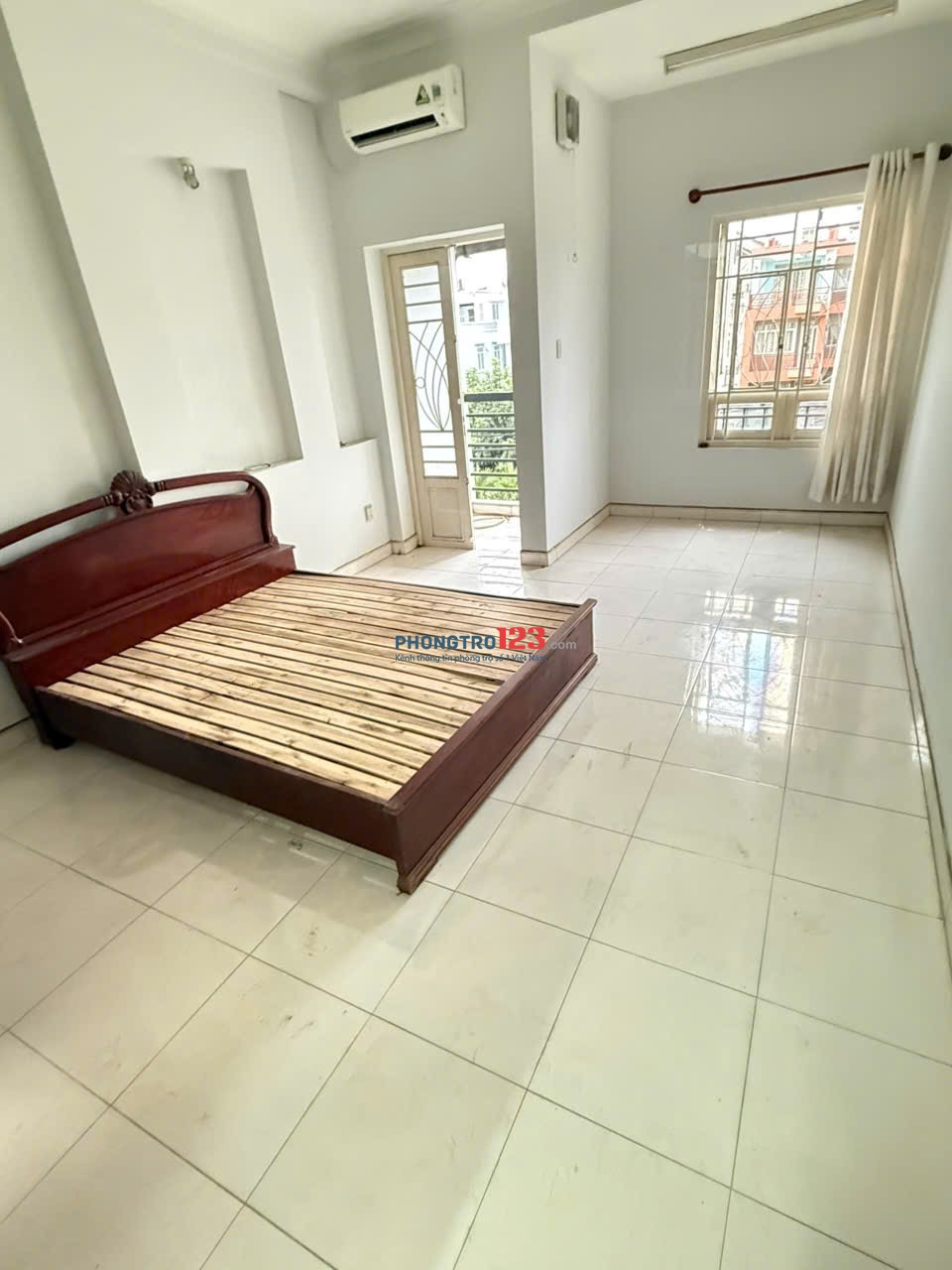 Phòng máy lạnh 35m2 phòng ngủ tách bếp. Đường Trần Thị Ngôi. Phường 4 Quận 8.