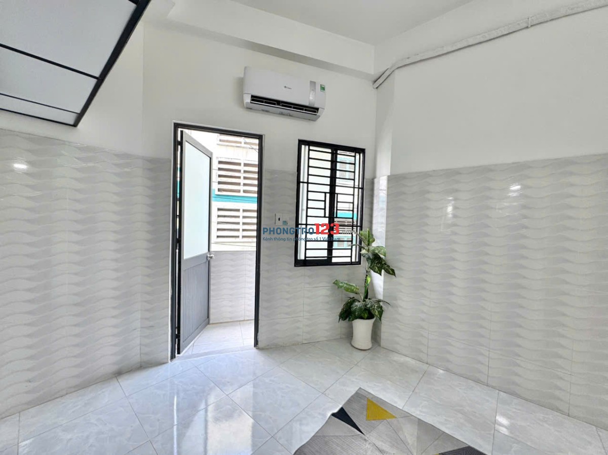 PHÒNG CÓ GÁC CỬA SỔ FULL TIỆN NGHI GẦN AEON TÂN PHÚ