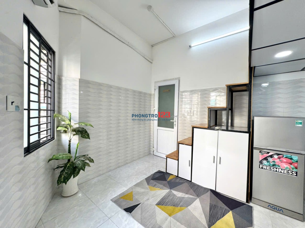 PHÒNG CÓ GÁC CỬA SỔ FULL TIỆN NGHI GẦN AEON TÂN PHÚ