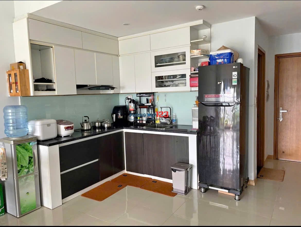 Chung cư CC Carillon 5, Luỹ Bán Bích, TP: 11triệu, 2p ngủ, NT mới