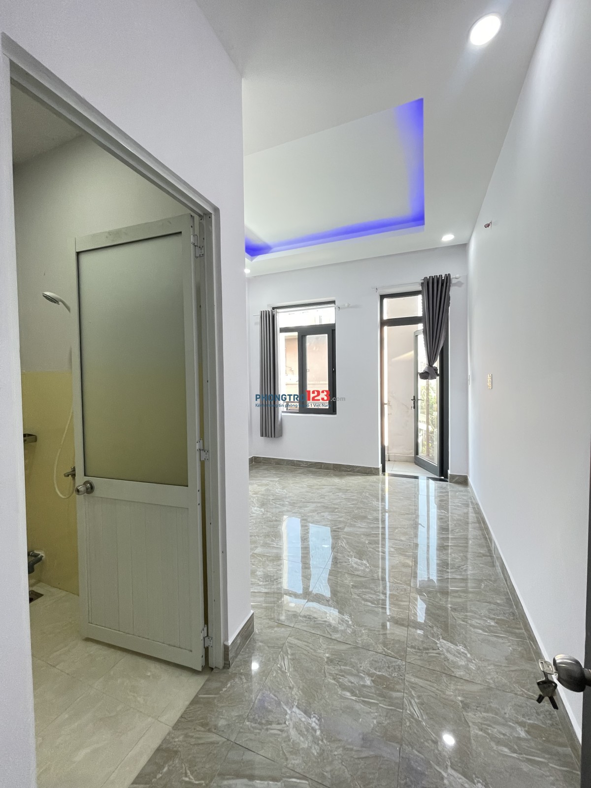 Cho Thuê Phòng Mới - Máy Lạnh Mới - 15m2 Ngay KĐT Vạn Phúc CiTy - Giá 3 Triệu