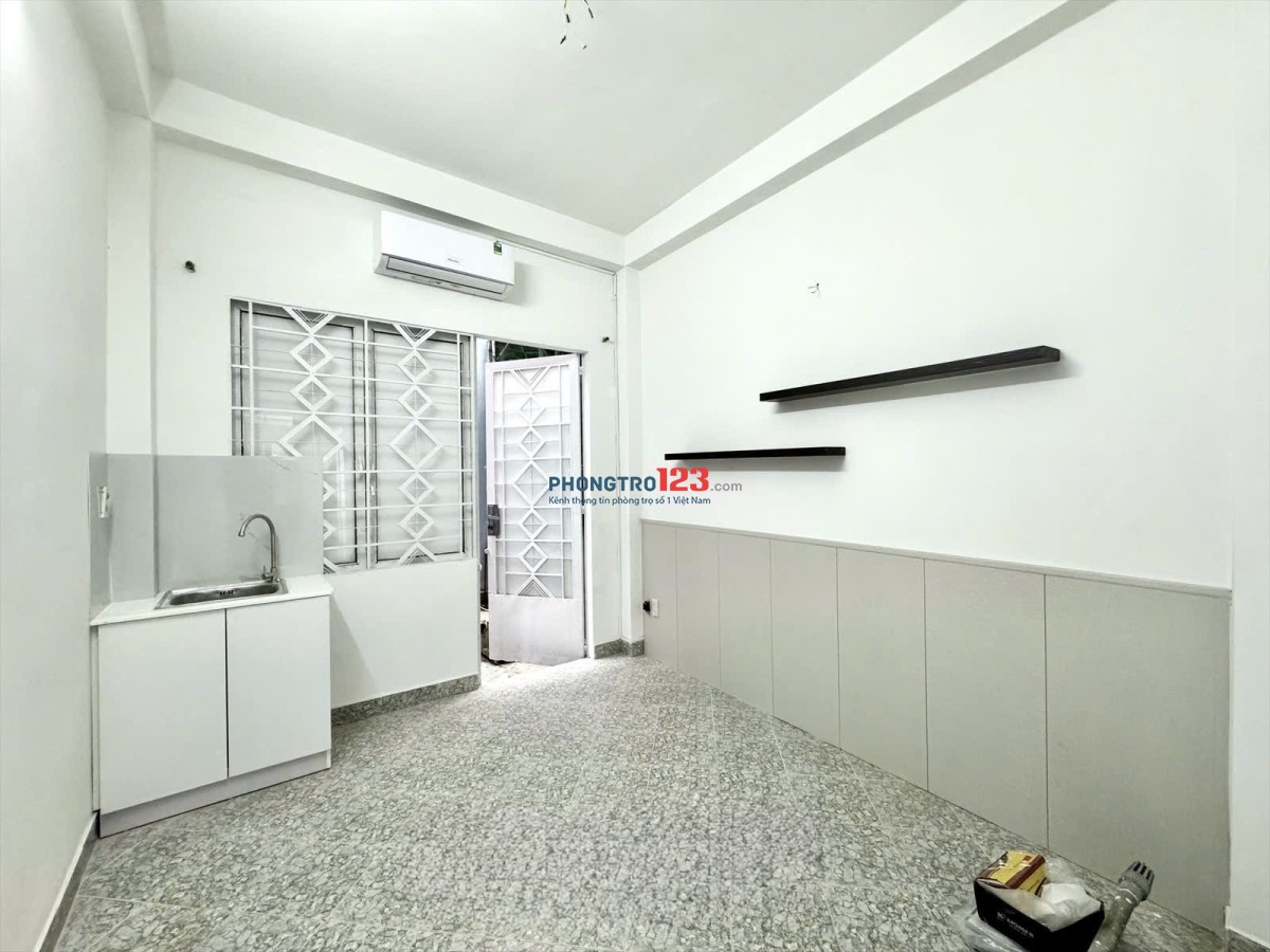 (Chính chủ) Phòng mới ở An Dương Vương, Quận 5 gần trung tâm