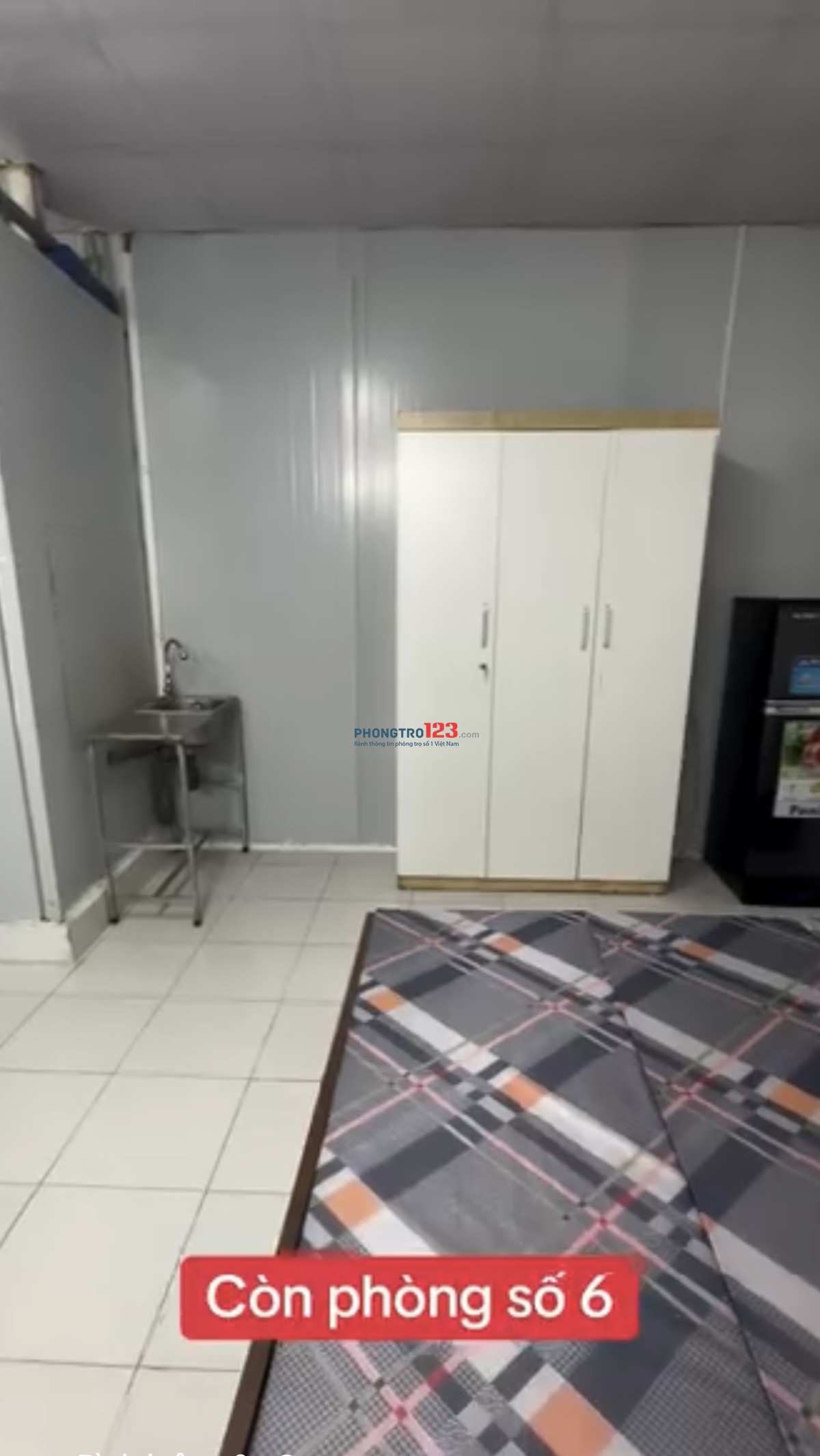 Còn phòng số 6 ở tầng 3, rộng 30m2