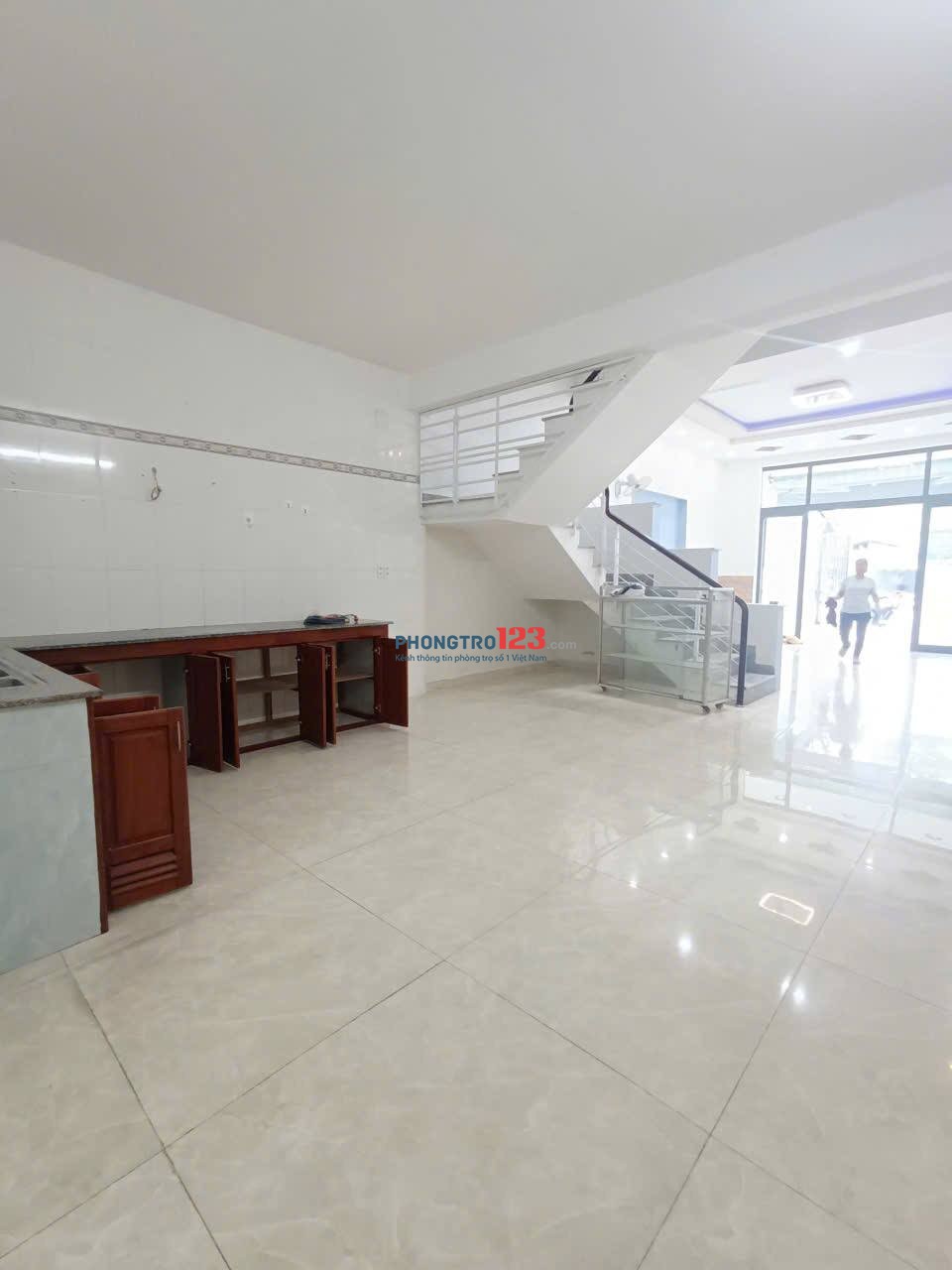 CHO THUÊ NHÀ 3 TẦNG X 125M2 MẶT TIỀN BÙI TÁ HÁN. NAM VIỆT Á. NGŨ HÀNH SƠN_20tr