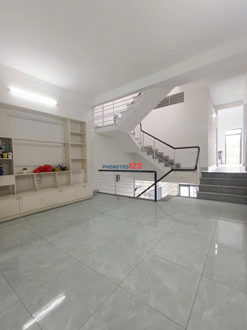 CHO THUÊ NHÀ 3 TẦNG X 125M2 MẶT TIỀN BÙI TÁ HÁN. NAM VIỆT Á. NGŨ HÀNH SƠN_20tr