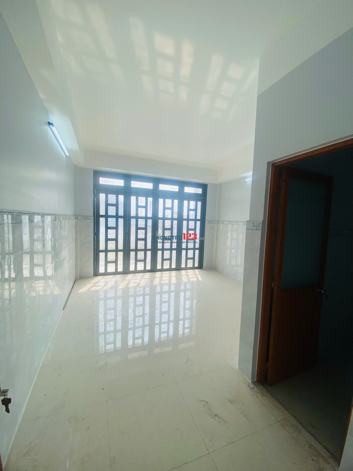  CHDV MỚI 100% – ĐỐI DIỆN BẾN XE CHỢ LỚN QUẬN 8