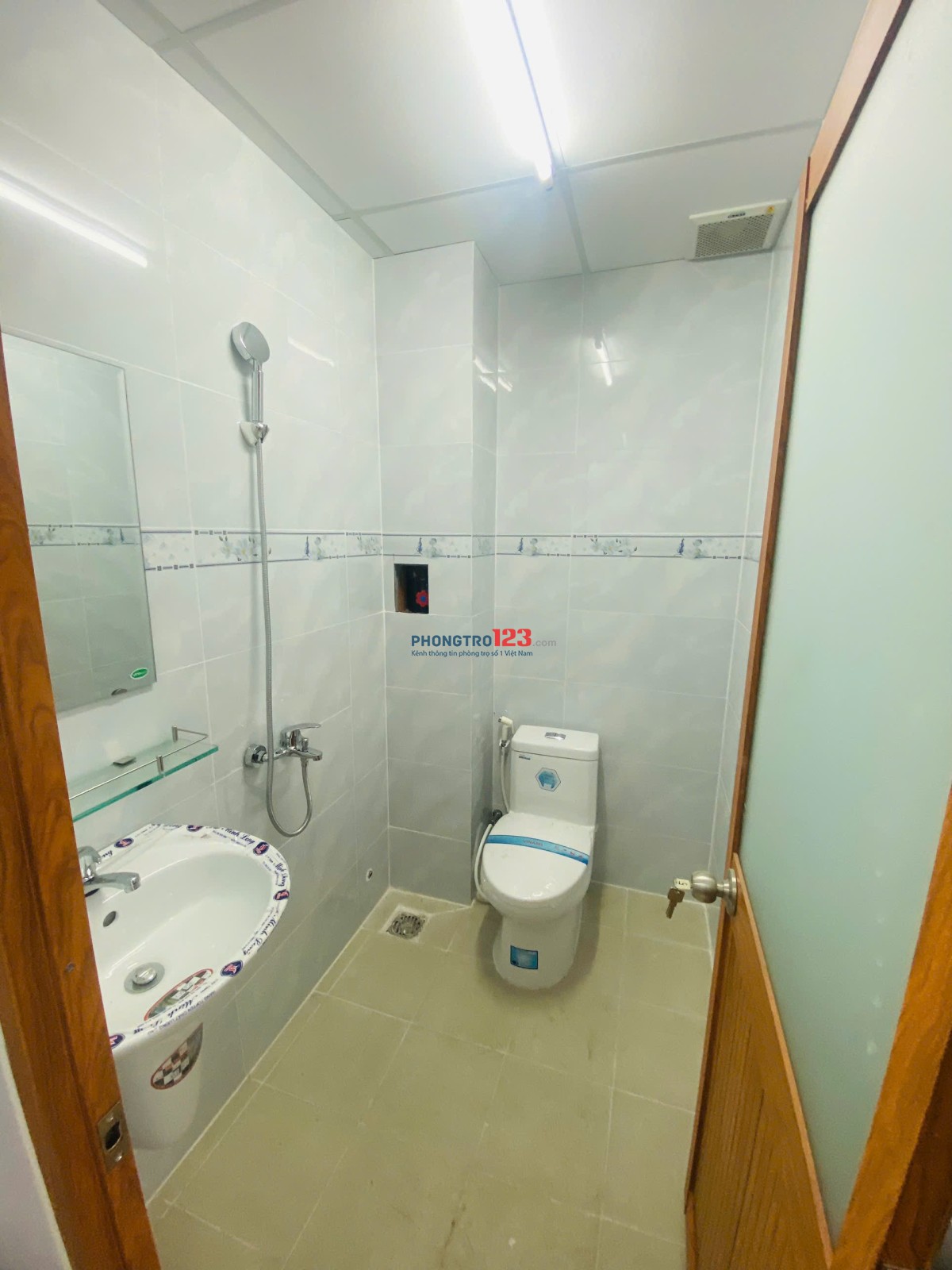  CHDV MỚI 100% – ĐỐI DIỆN BẾN XE CHỢ LỚN QUẬN 8