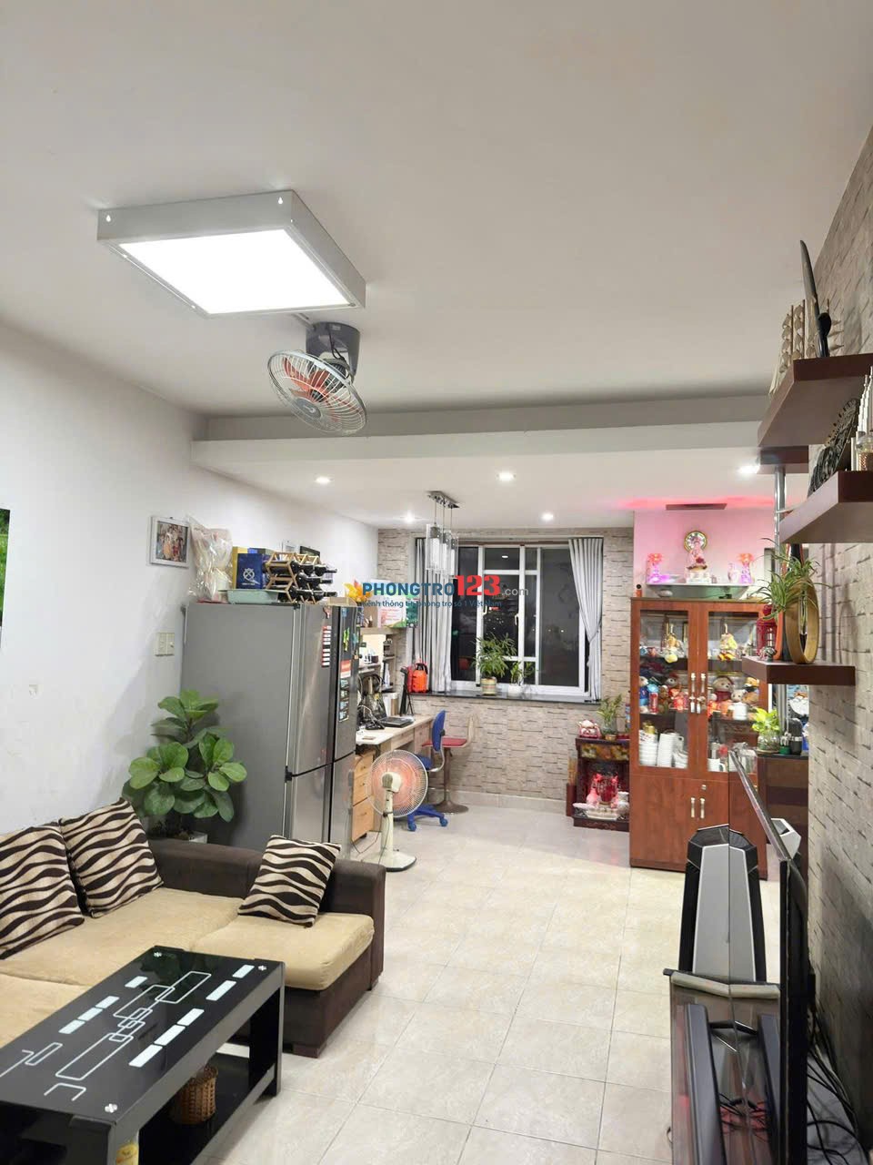 Chung cư Phú Thạnh, Nguyễn Sơn, TP: 80m2, 2p ngủ, 2wc, full NT, 9tr/th